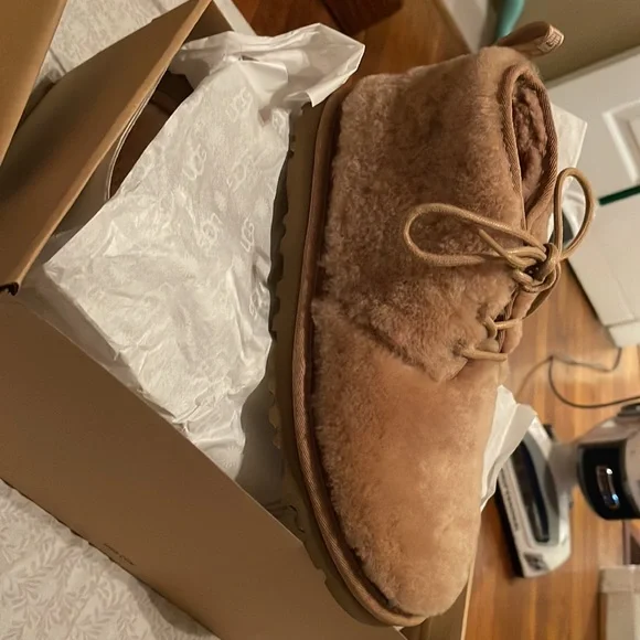 Fuzzy bear UGG boots - Picture 4 of 5